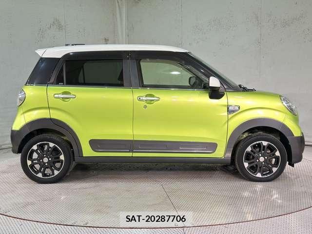 Daihatsu CAST 2015-11 8795470-3