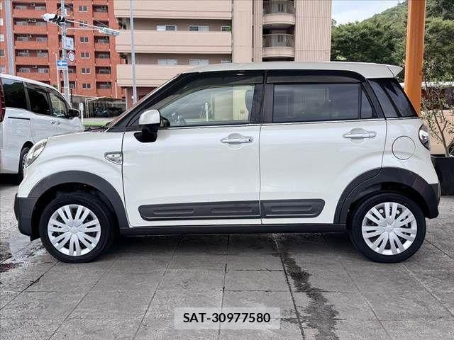 Daihatsu CAST 2017-11 8828190-11