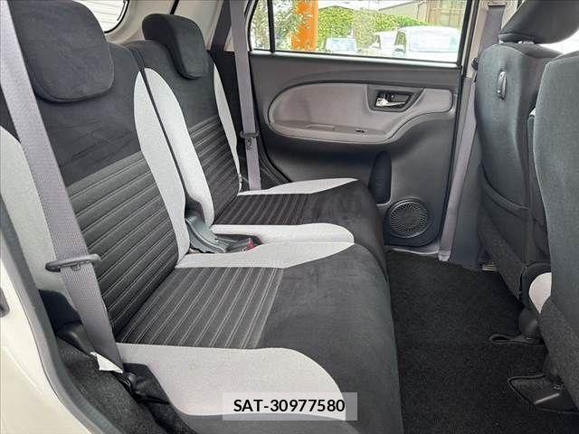 Daihatsu CAST 2017-11 8828190-17