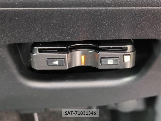 Daihatsu CAST 2017-07 8848438-11