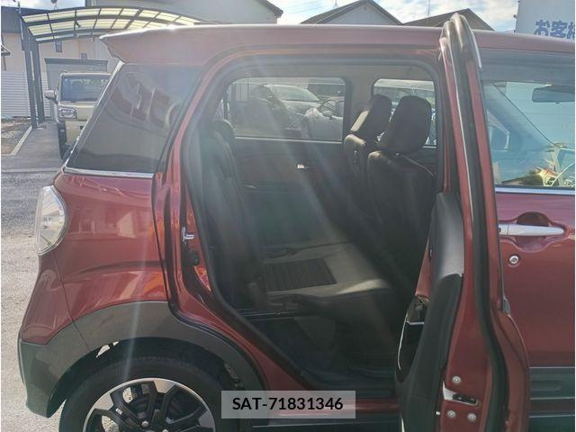 Daihatsu CAST 2017-07 8848438-15