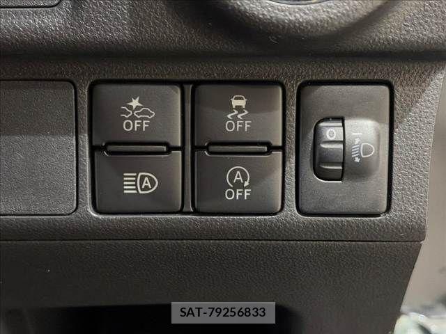 Daihatsu CAST 2018-12 8879054-5