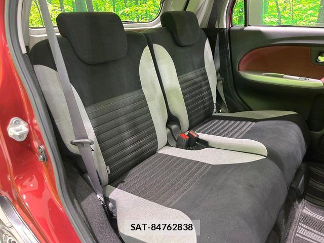Daihatsu CAST 2016-08 7215916-8