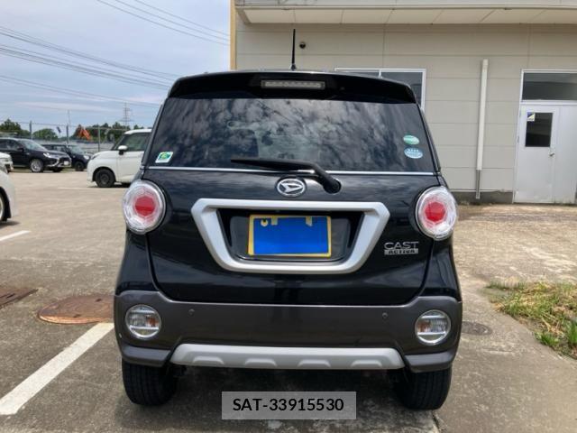 Daihatsu CAST 2018-02 7250090-6