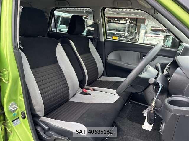 Daihatsu CAST 2017-04 7250086-11