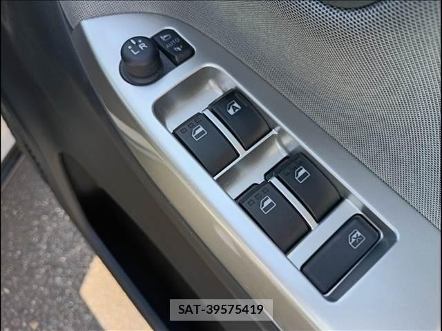 Daihatsu CAST 2017-07 7499869-28