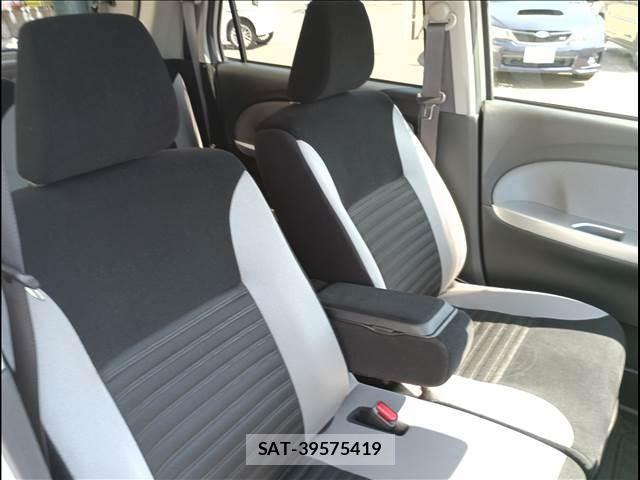 Daihatsu CAST 2017-07 7499869-8