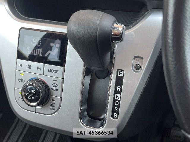 Daihatsu CAST 2017-10 7978769-19