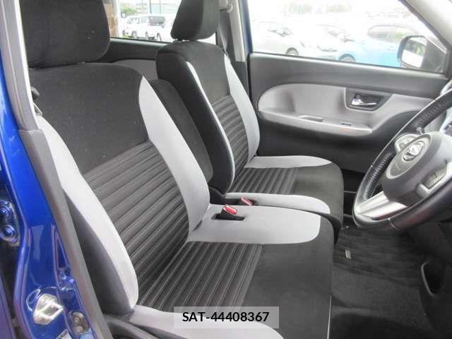 Daihatsu CAST 2015-10 8034773-9
