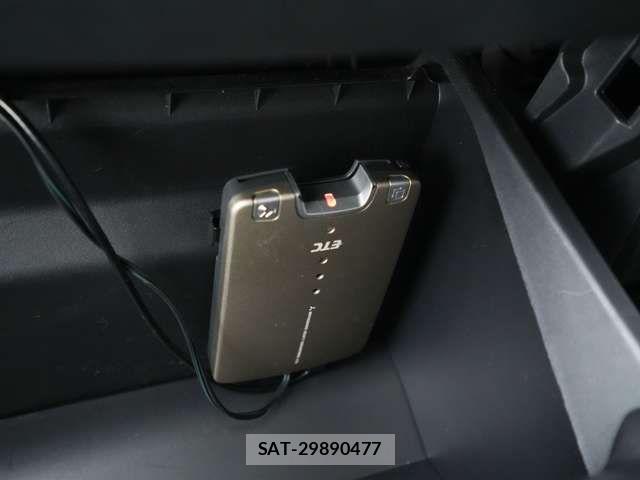Daihatsu CAST 2016-10 8365096-14