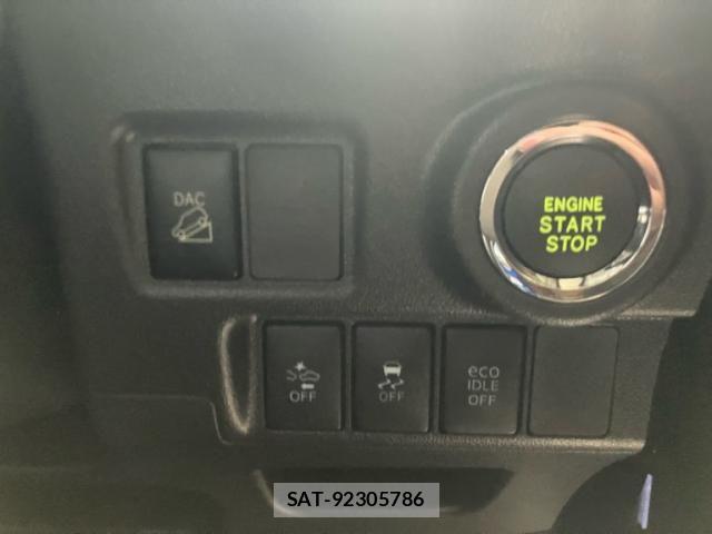 Daihatsu CAST 2015-12 8658379-25