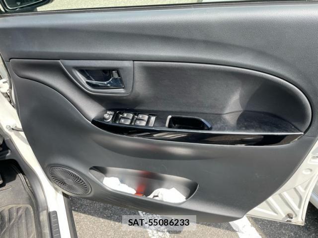 Daihatsu CAST 2018-06 8741098-12