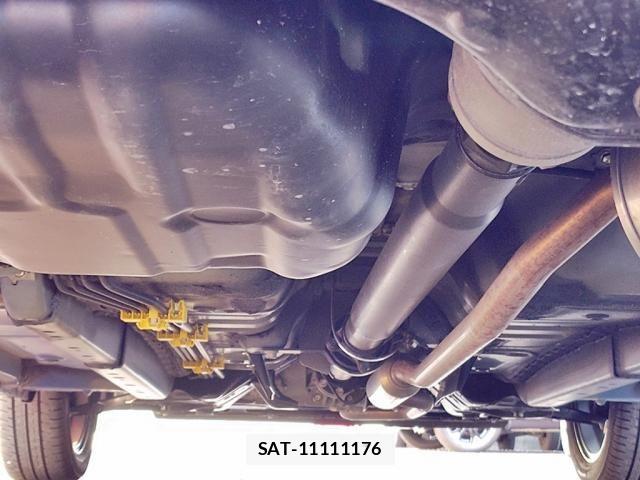 Daihatsu CAST 2017-05 8244819-16