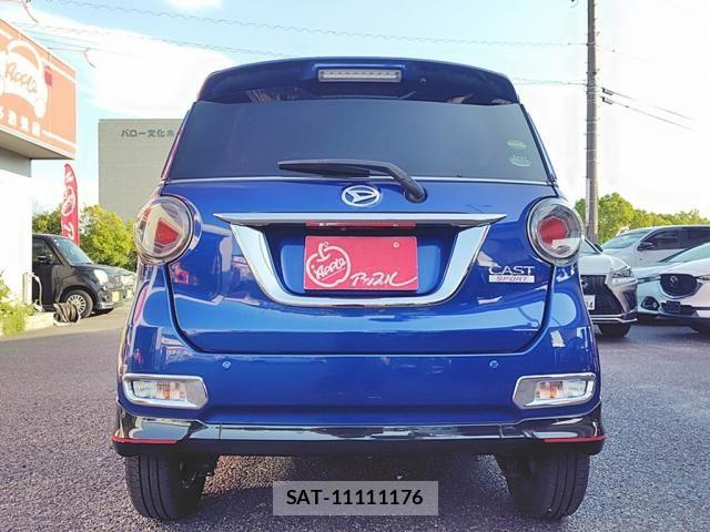 Daihatsu CAST 2017-05 8244819-4