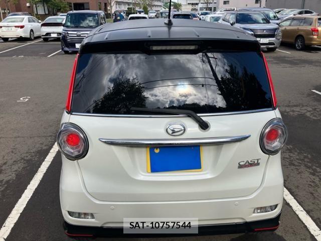 Daihatsu CAST 2015-11 8795471-11