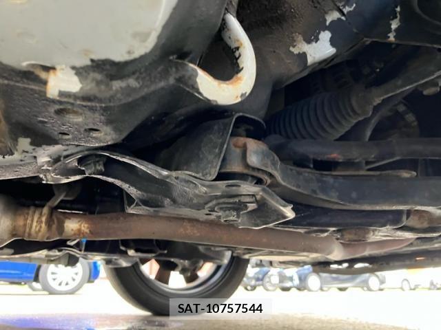Daihatsu CAST 2015-11 8795471-8
