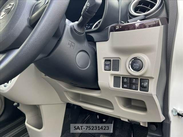 Daihatsu CAST 2015-11 1495588-13