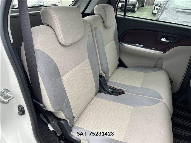 Daihatsu CAST 2015-11 1495588-26