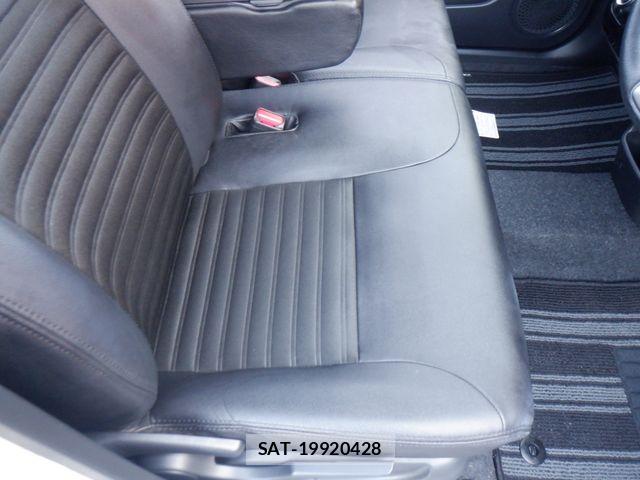 Daihatsu CAST 2019-01 6008105-17