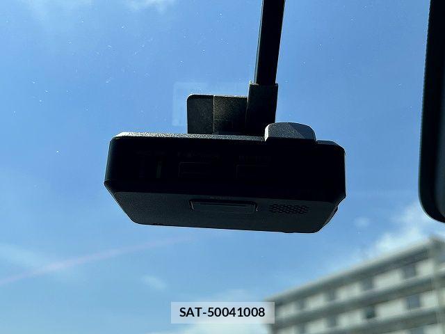 Daihatsu CAST 2017-08 6675329-11