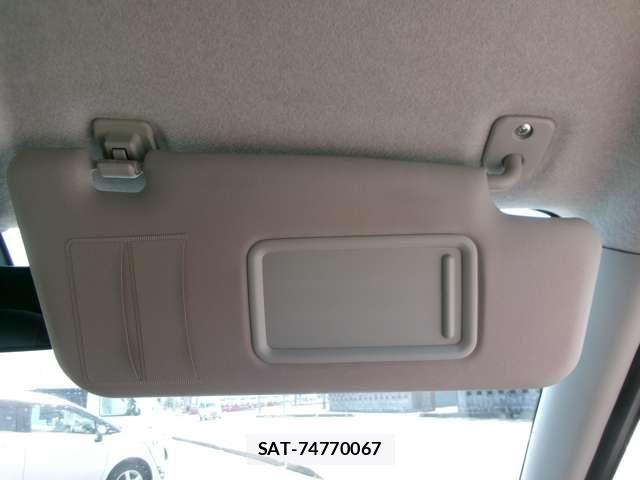 Daihatsu CAST 2017-03 7215921-28