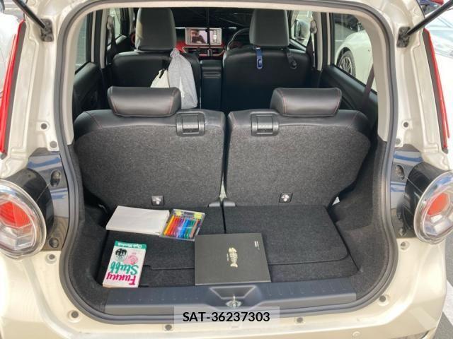 Daihatsu CAST 2016-08 7453385-8