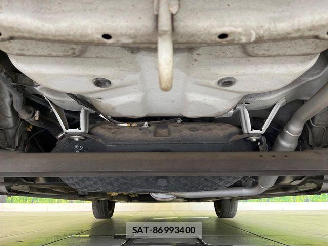 Daihatsu CAST 2015-11 7561929-18