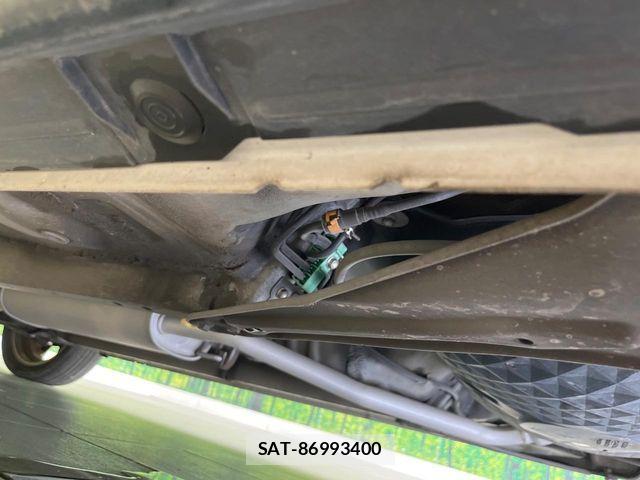 Daihatsu CAST 2015-11 7561929-19