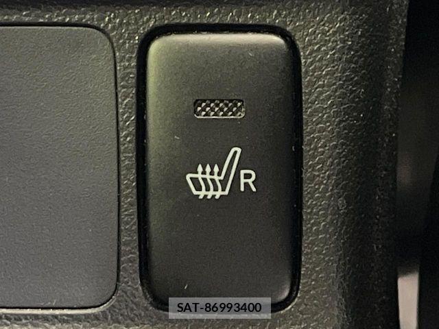 Daihatsu CAST 2015-11 7561929-5