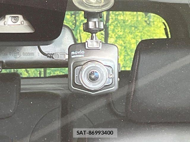 Daihatsu CAST 2015-11 7561929-6