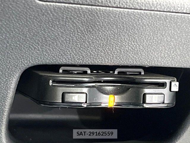 Daihatsu CAST 2015-12 7902397-5