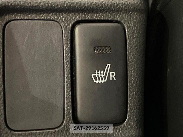 Daihatsu CAST 2015-12 7902397-6