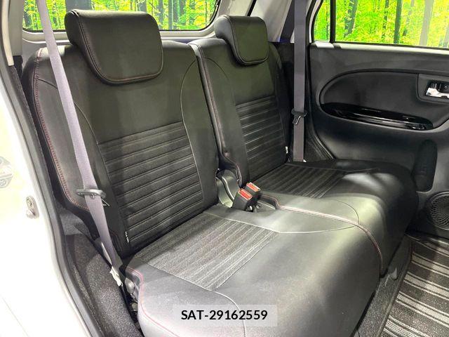 Daihatsu CAST 2015-12 7902397-8