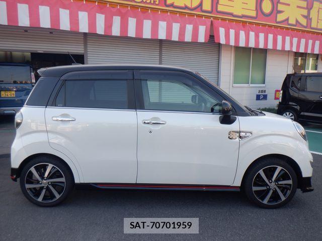 Daihatsu CAST 2017-01 8158142-5
