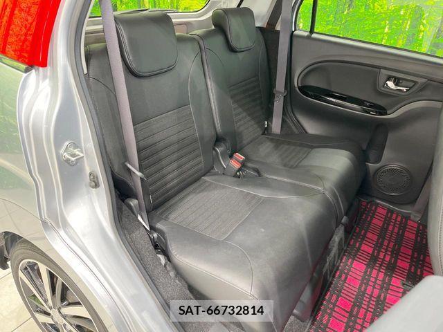 Daihatsu CAST 2019-10 8206777-8