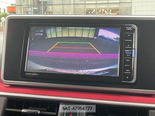 Daihatsu CAST 2017-05 8244820-11