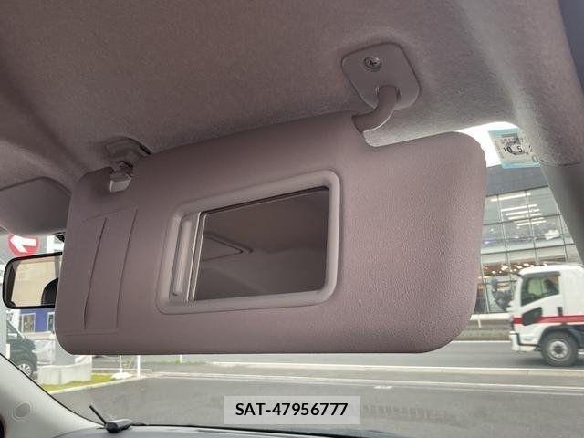Daihatsu CAST 2017-05 8244820-19