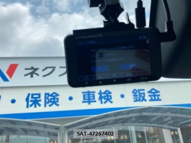 Daihatsu CAST 2020-01 8244821-22