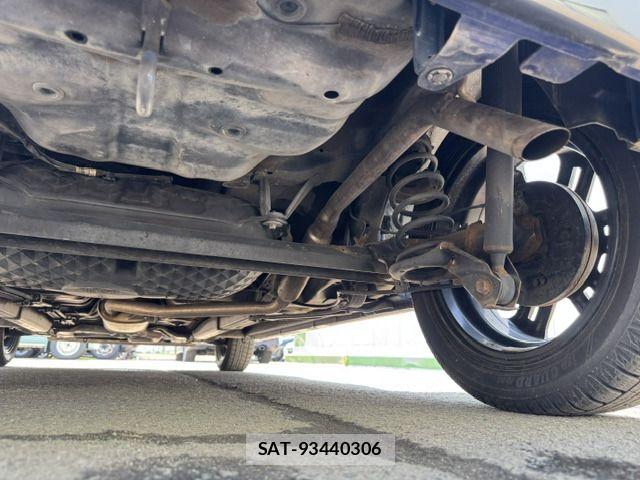 Daihatsu CAST 2016-10 8335191-6