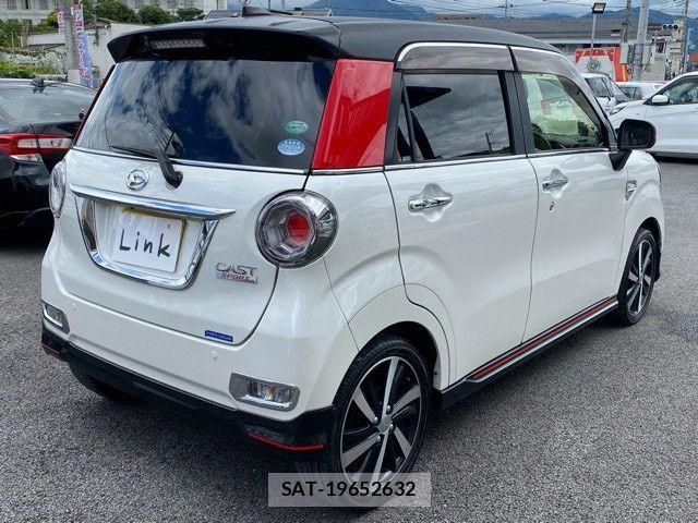 Daihatsu CAST 2015-12 8524027-5