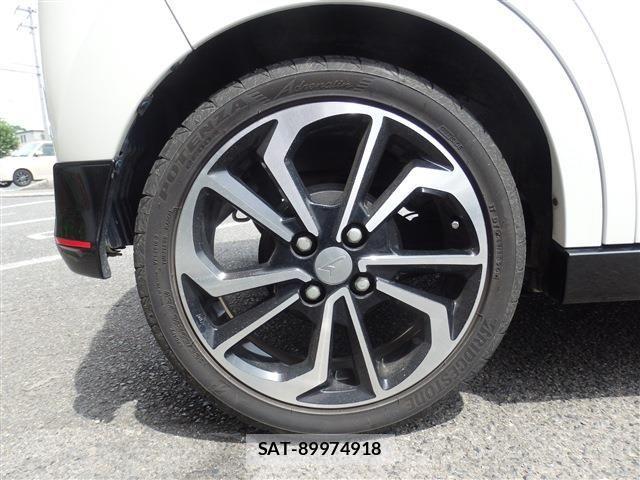 Daihatsu CAST 2015-12 8658384-17
