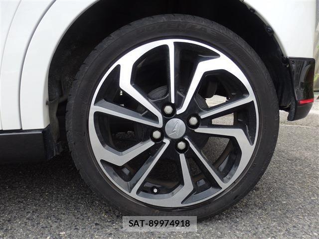 Daihatsu CAST 2015-12 8658384-18