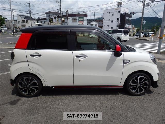 Daihatsu CAST 2015-12 8658384-5