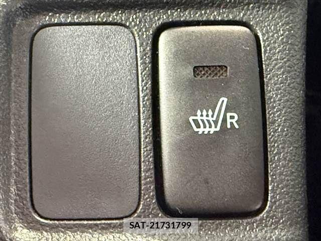 Daihatsu CAST 2015-11 8741099-6