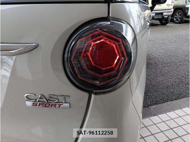 Daihatsu CAST 2017-10 8828191-5