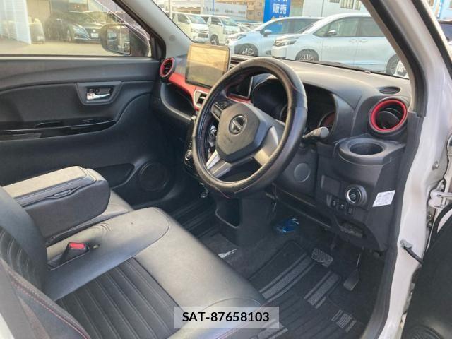 Daihatsu CAST 2016-07 8848439-11