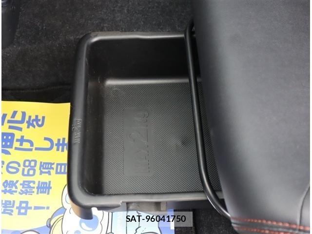 Daihatsu CAST 2015-11 8879059-17