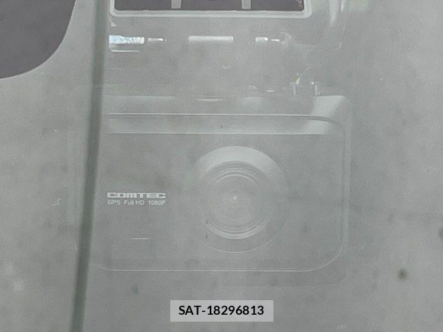 Daihatsu CAST 2015-10 8879060-5