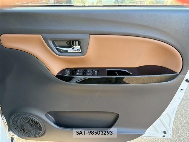 Daihatsu CAST 2021-04 2317935-23