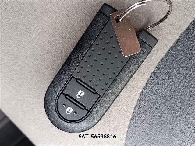 Daihatsu CAST 2016-08 4588726-29